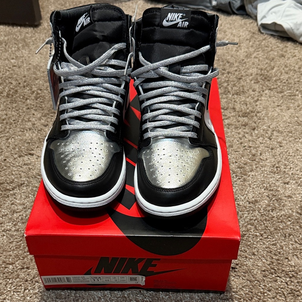 Nike Air High-Top Black and Silver Sneakers
